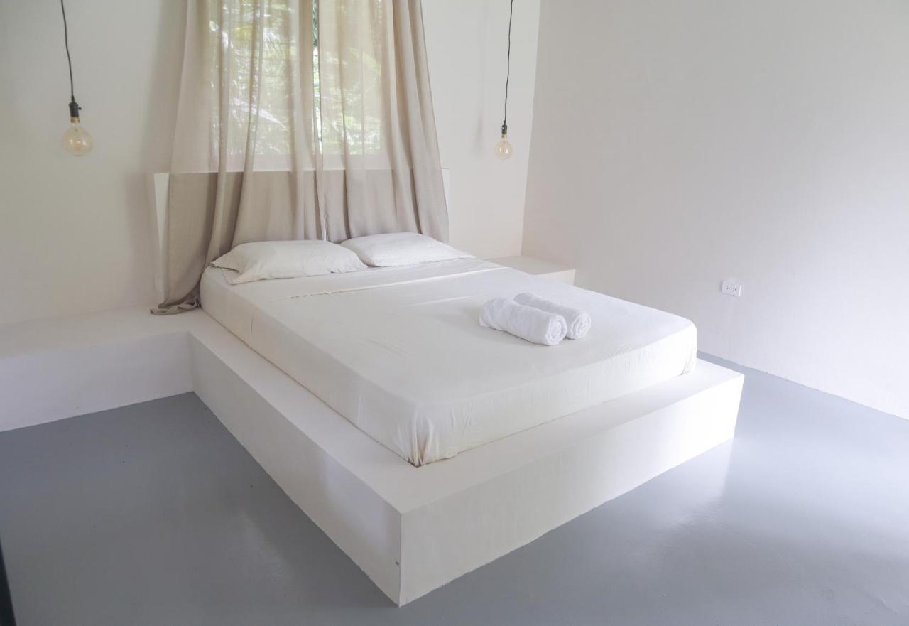 Готель El Ranchito Surfcamp Pedregal Екстер'єр фото